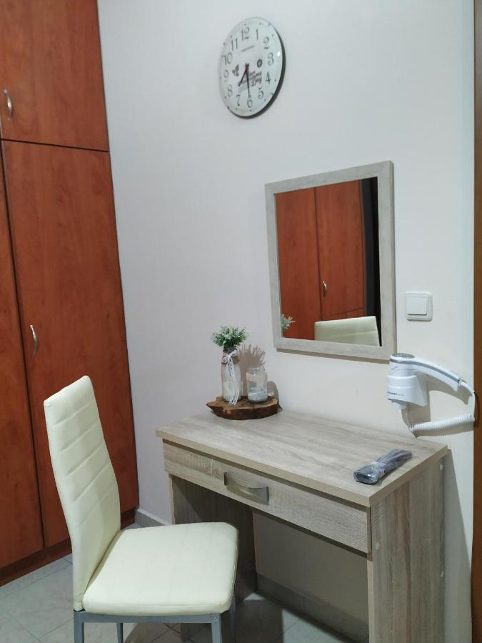 Ierapetra Suites & Studios Exterior photo